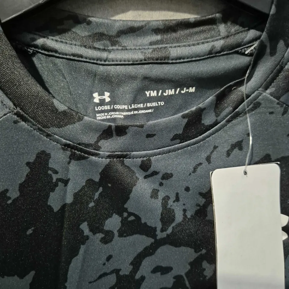UNDER ARMOUR CAMOUFLAGE T-SHIRT BLACK/GREY YM/JM/J-M (YOUTH/JUNIOR FIT)