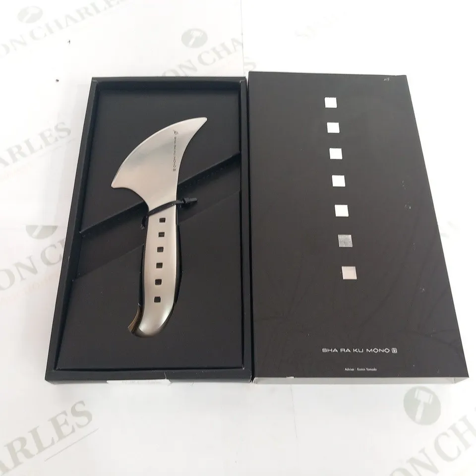 BRAND NEW BOXED SHA RA KU MONO MOLYBDENUM VANADIUM STEEL 18-8 STAINESS STEEL FJ-10 10CM HERB KNIFE