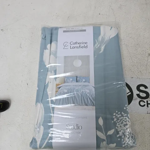 CATHERINE LANSFIELD STUDIO COLLECTION KING SIZE DUVET SET – FULLY REVERSIBLE, BLUE FLORAL