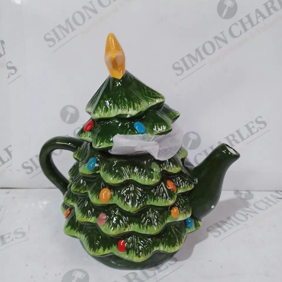 BOXED MR NOST TREE TEAPOT 