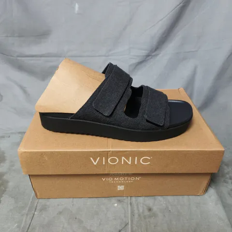 VIONIC BLACK SANDALS WITH VELCRO STRAPS – CONTOURED FOOTBED (BOXED) SIZE 7