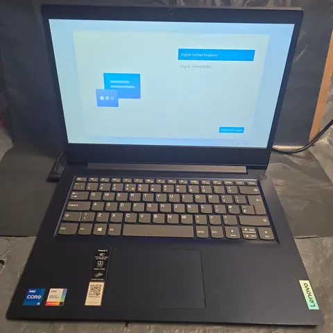 LENOVO IDEAPAD 3 INTEL I-5 IRIS XE GRAPHICS PLATOP IN BLUE