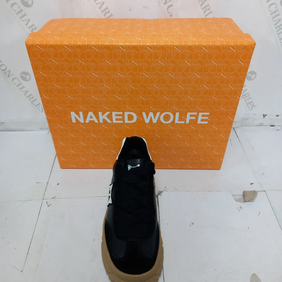 BOXED PAIR OF NAKED WOLFE WARRIOR BLACK RAISED TRAINERS UK 3 