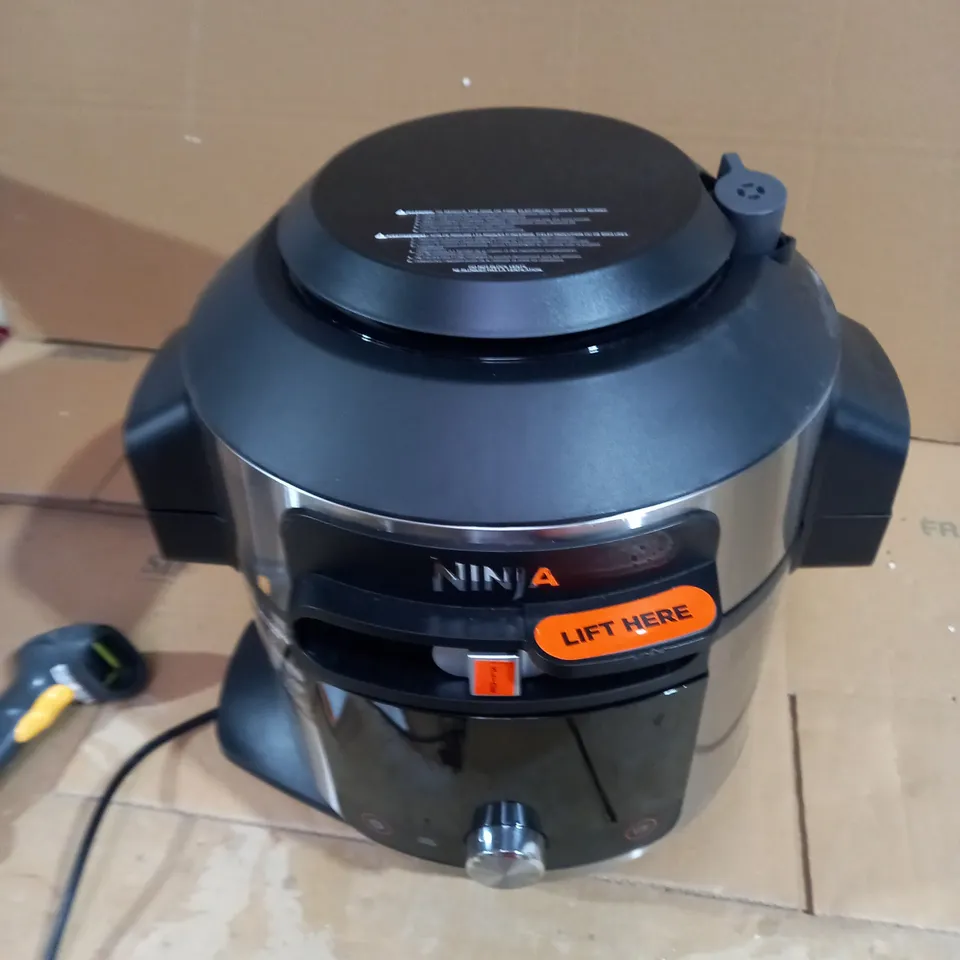 NINJA FOODI SMARTLID MULTI COOKER