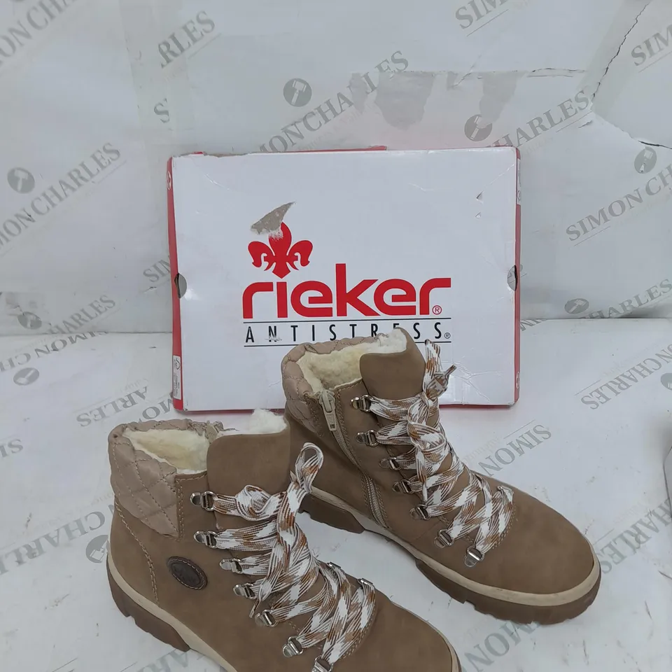 BOXED PAIR OF RIEKER LACE UP CHUNKY BOOTS IN CREAM SIZE 5