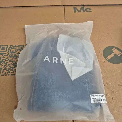 ARNE STRAIGHT LEG DENIM JEANS IN MID BLUE – SIZE 30S
