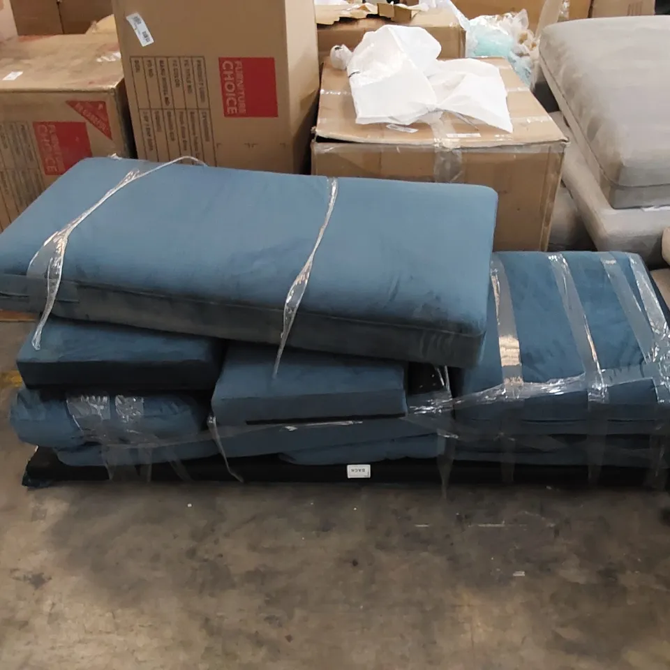 DESIGNER EYLER UNASSEMBLED 4-SEATER MODULAR SOFA - TEAL 