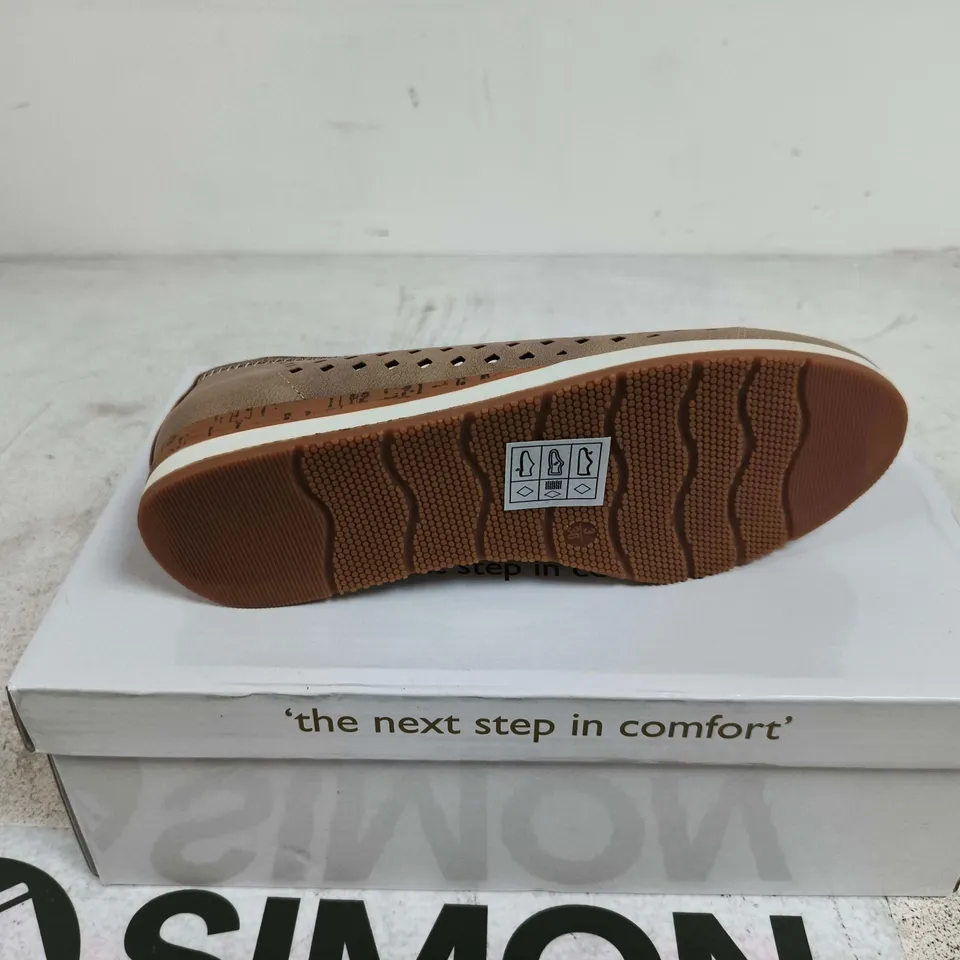 DR KELLER JILLY SHOES SIZE 3 BOXED TAGGED