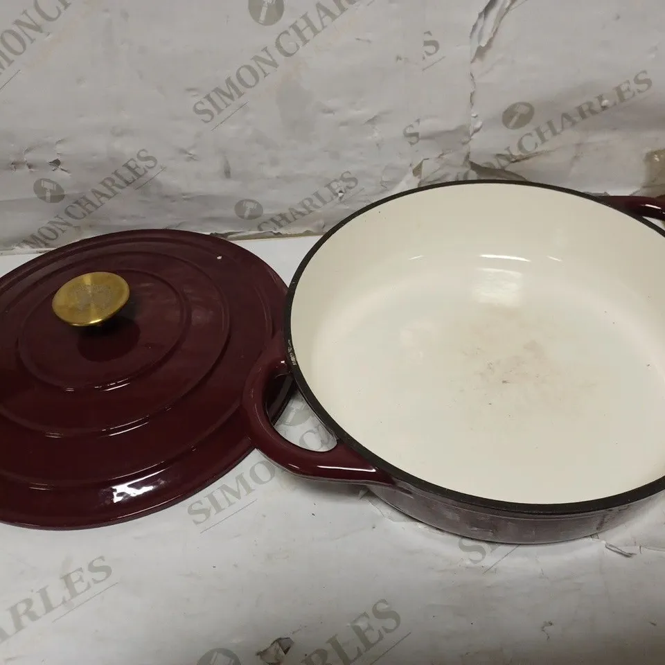TOWER BO800253RED BARBARY & OAK SHALLOW CAST IRON CASSEROLE PAN