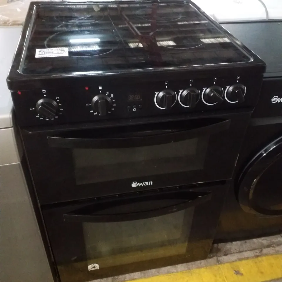 SWAN SX16720B 60CM ELECTRIC TWIN OVEN CERAMIC HOB COOKER - BLACK