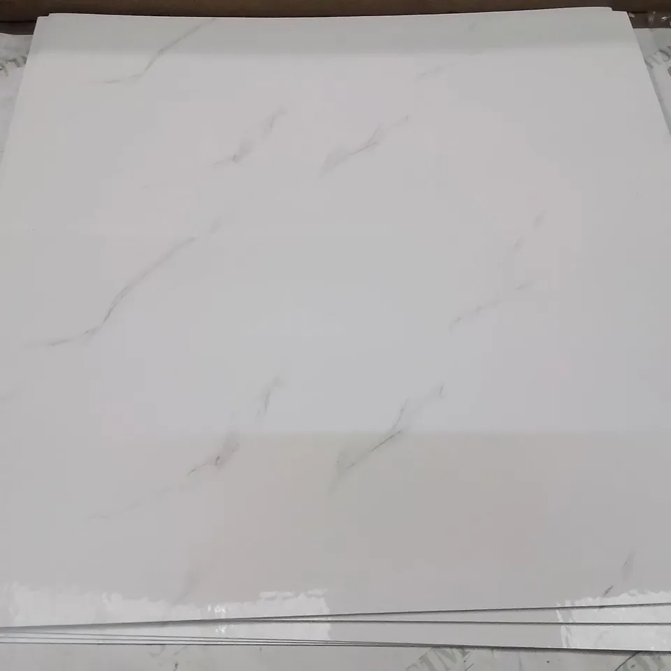 BOX CONTAINING 10 SELF ADHESIVE SPLASH BACK WALL PANEL STICKERS