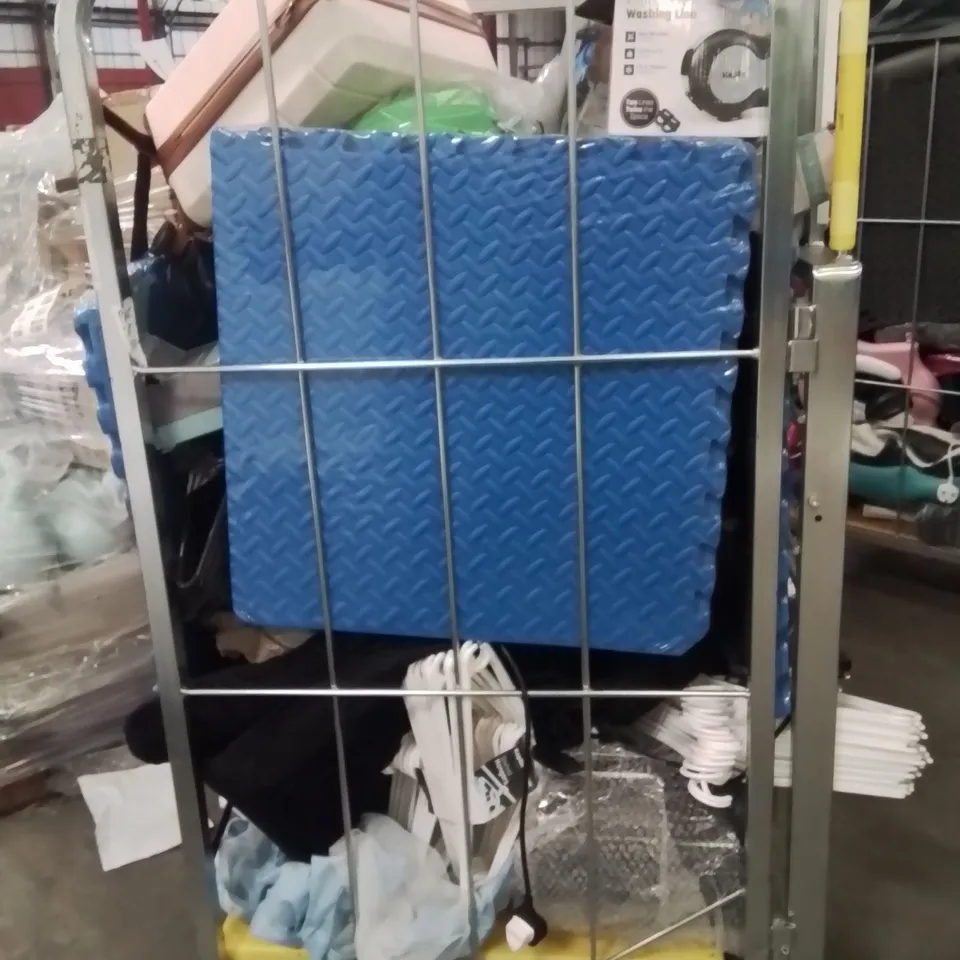 CAGE OF ASSORTED HOUSEHOLD GOODS AND PRODUCTS TO INCLUDE;SUITCASE,RETRACTABLE WASHING LINE,DUMBBELL VACUUM CLEANER 