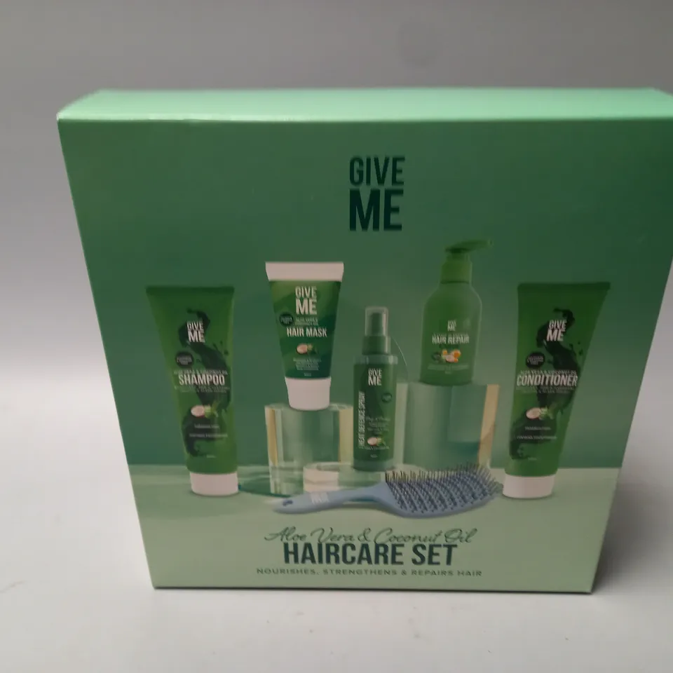 BOXED GIVE ME HAIRCARE SET - ALOE VERA & COCONUT OIL