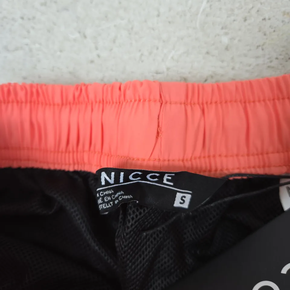 NICCE MEN’S SHORTS – BLACK WITH CORAL WAISTBAND, SIZE S