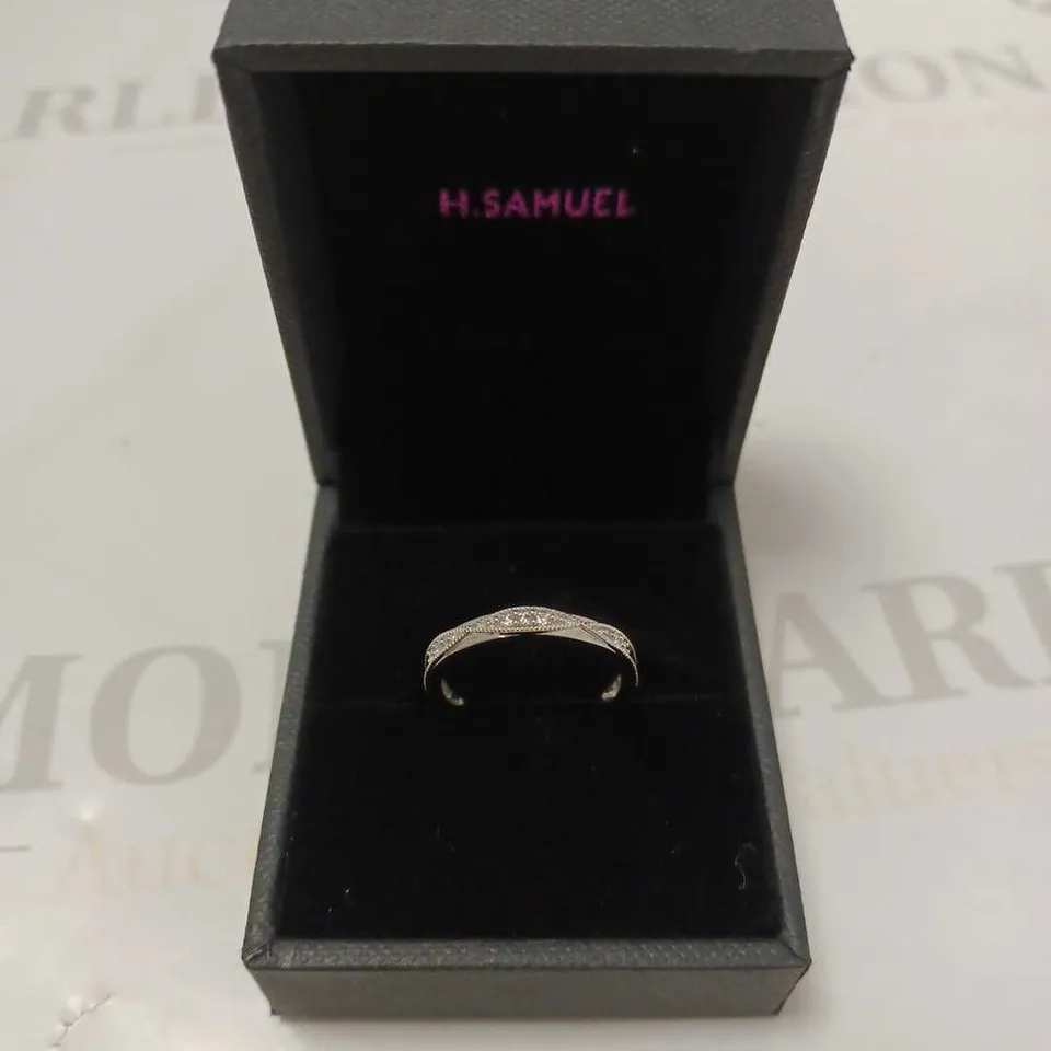 H. SAMUEL TWIST SILVER DIAMOND RING - SIZE K