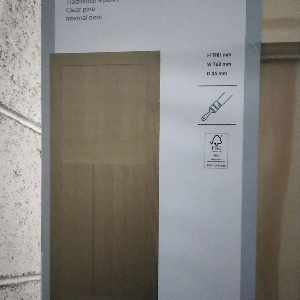 TRADITIONAL 4 PANEL CLEAR PINE INTERNAL DOOR 1981 X 762MM