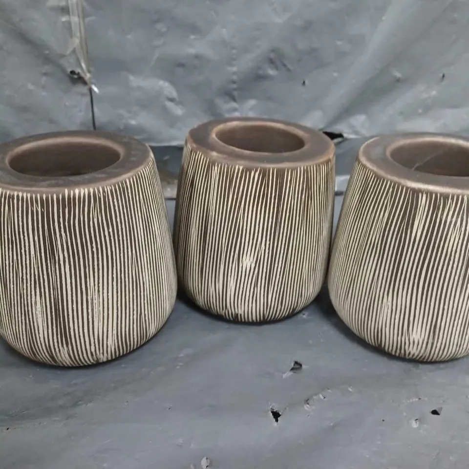 3 STRIPED CANDLE HOLDERS