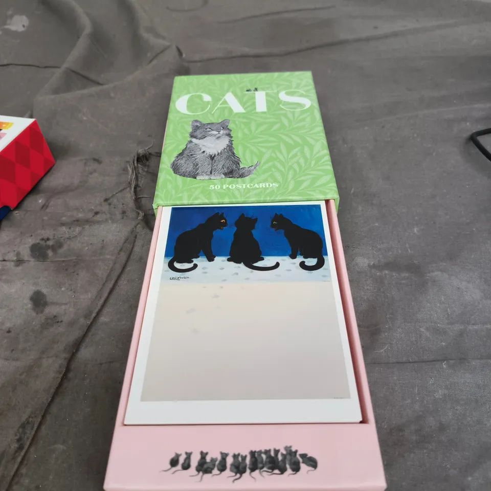 CATS – BOXED SET OF 50 POSTCARDS 