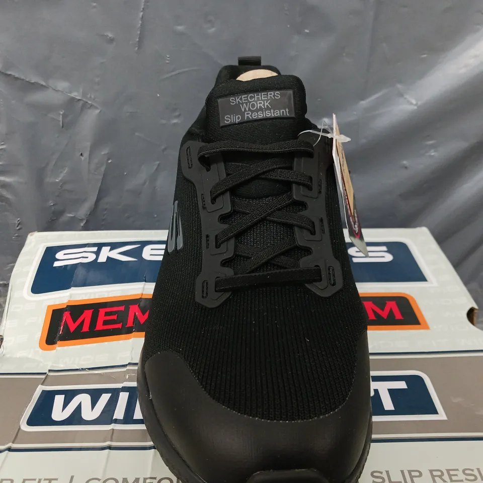 SKECHERS WIDE FIT SQUAD SLIP RESISTANT TRAINER - BLACK - UK 6