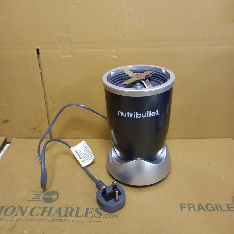 NUTRIBULLET 600 SERIES 600W NUTRITION EXTRACTOR 