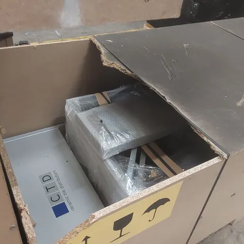 PALLET CONTAINING COMMERCIAL DISPLAY UNIT PARTS