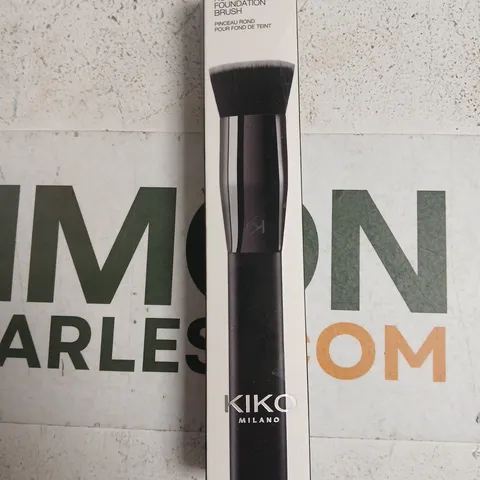 KIKO MILANO FACE 05 ROUND FOUNDATION BRUSH