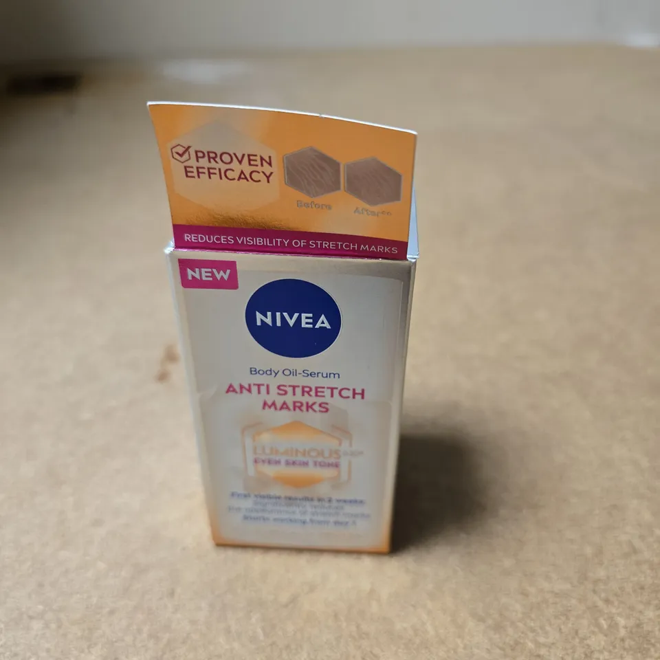 APPROXIMATELY 20 ASSORTED COSMETIC ITEMS INCLUDING VICCO ALOE CARE , NIVEA ANTI STRETCH MARKS CREAM AND MYSORE SANDAL SOAP