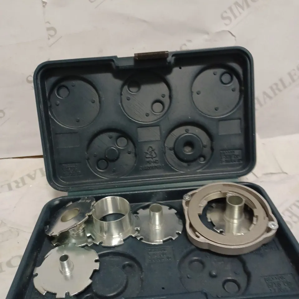 BOSCH RA1128 8 PC. TEMPLATE GUIDE SET