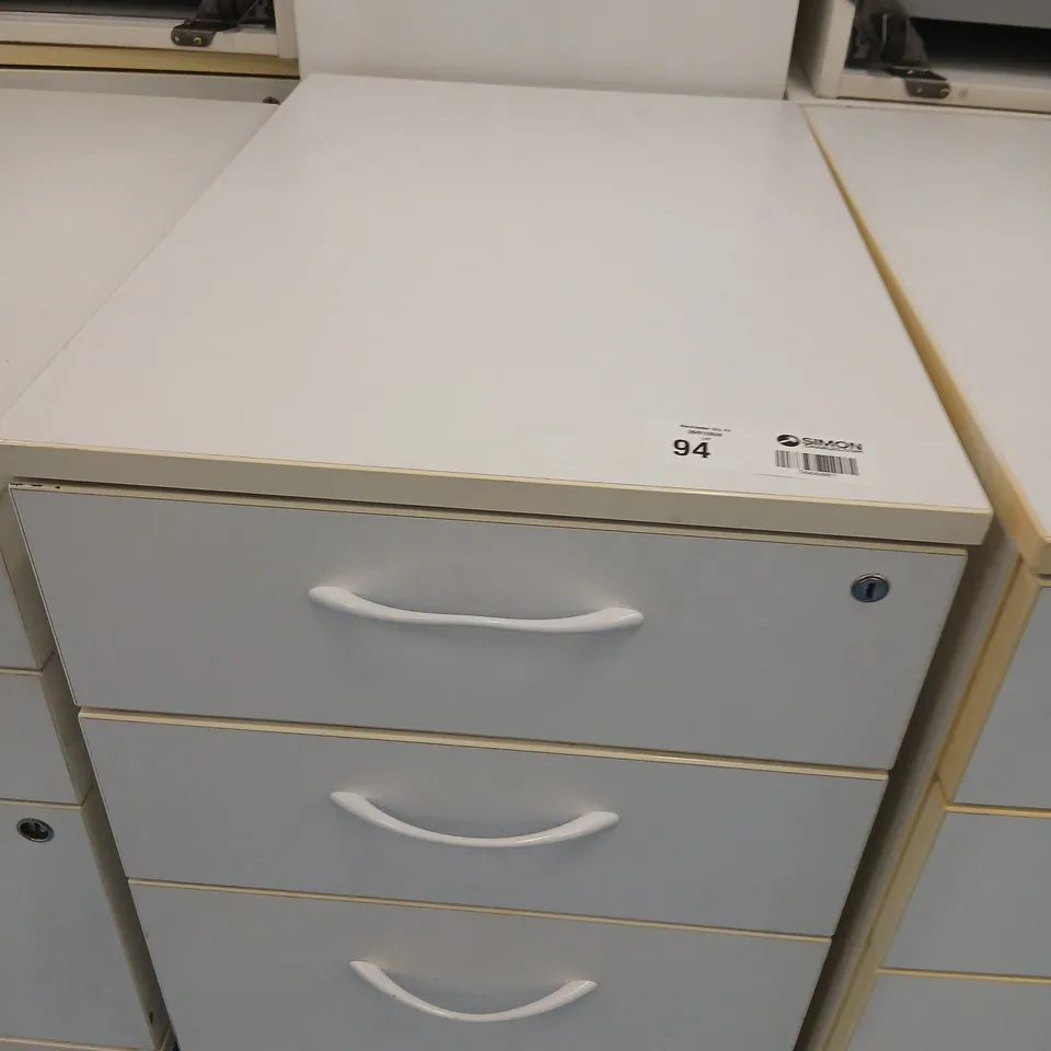 THREE PORTABLE THREE DRAWER OFFICE CHEST OF DRAWERS