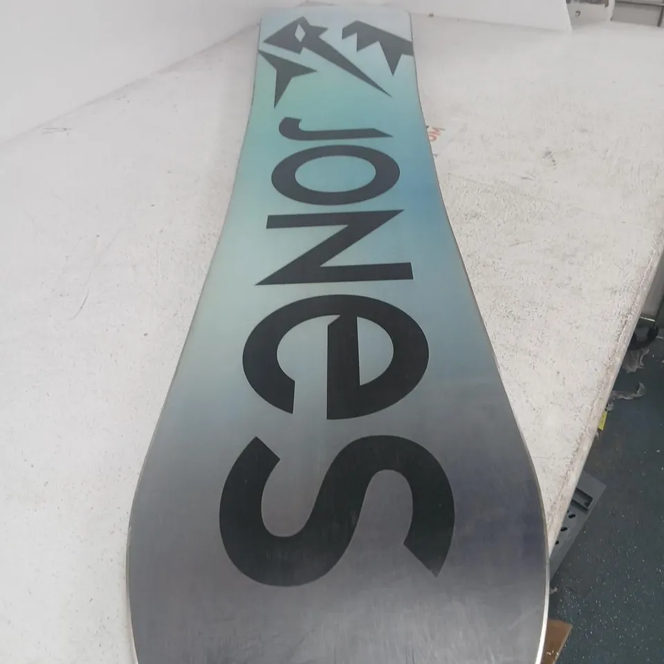 JONES SNOWBOARD – WOOD GRAIN FINISH (DEMO)