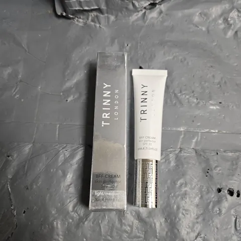 BOXED TRINNY LONDON BFF CREAM SKIN PERFECTOR SPF 30 IN LIGHT/MEDIUM 30ML