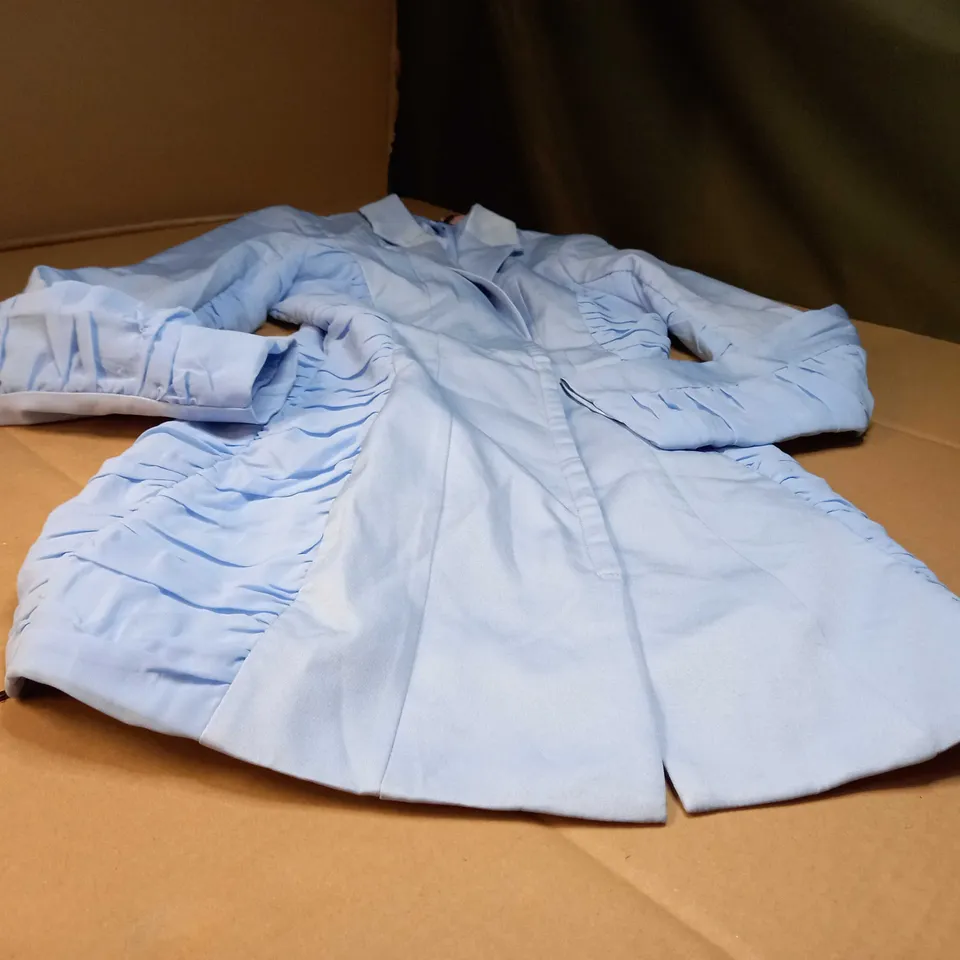 PRETTYLITTLETHING PETITE BLUE RUCHED DETAIL FITTED BLAZER DRESS - SIZE 12