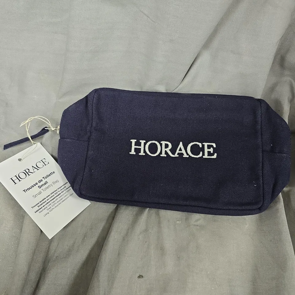 APPROXIMATELY 25 HORACE TROUSSE DE TOILETTE SMALL TOILETRY BAGS