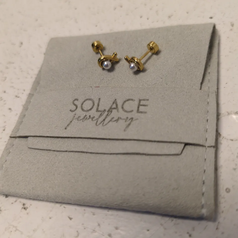 SOLACE JEWELLERY GOLD-TONE PEARL STUD EARRINGS – PAIR
