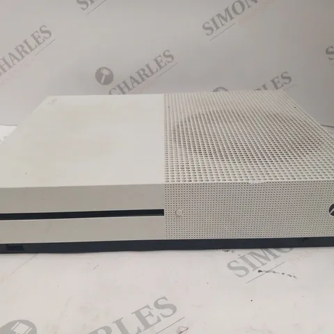 X BOX ONE S GAMES CONSOLE