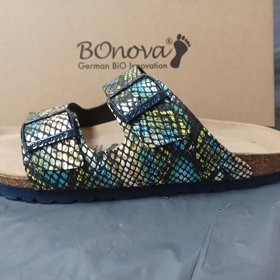 BOXED PAIR OF BONOVA SANDALS COLOURFUL SNAKE PRINT DESIGN SIZE 7 UK