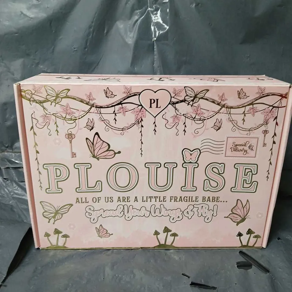 SEALED PLOUISE SPREAD YOUR WINGS AND FLY MYSTERY GIFT BOX