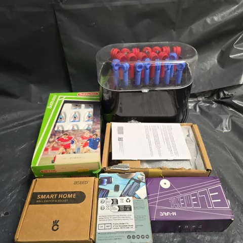 TOTE OF APPROXIMATLEY 8 ASSORTED ITEMS TOO INCLUDE TRAVEL ADAPTOR , SMALL FANS , ETC 