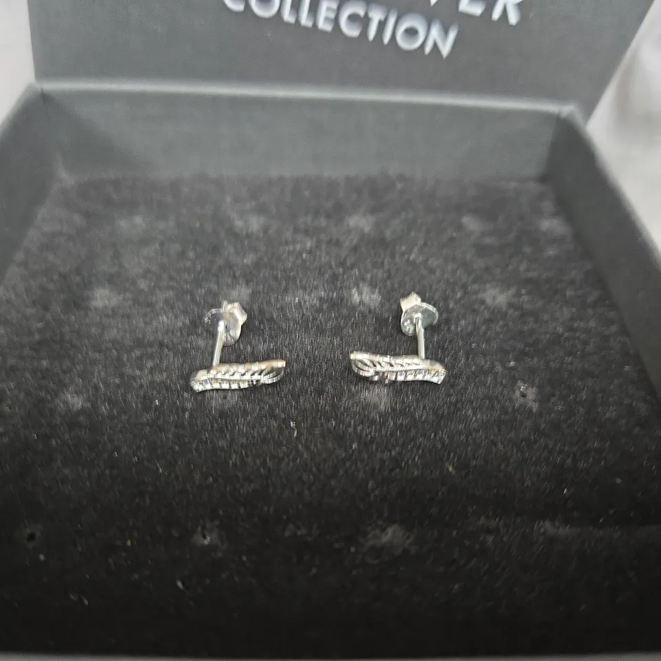 BOXED THE LONE SILVER COLLECTION WOMENS FEATHER EARRINGS