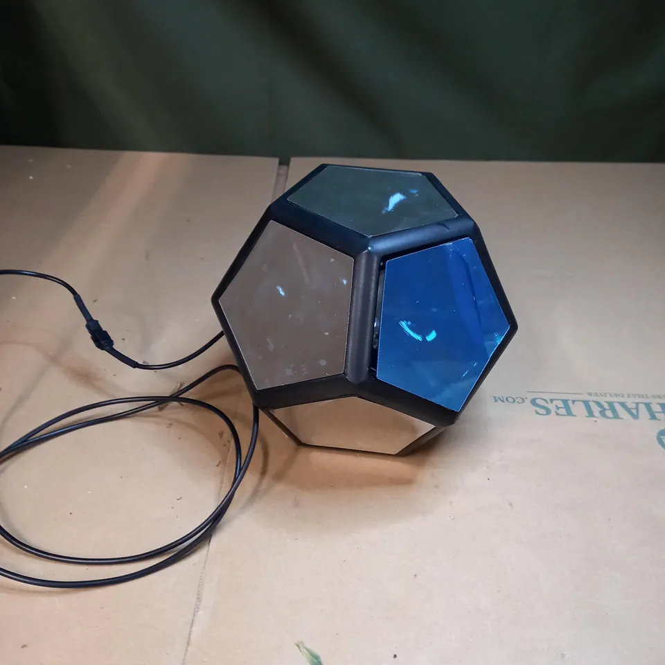 INFINITY DODECAHEDRON MIRROR 