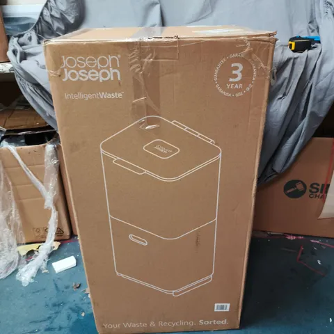 TOTEM MAX 60 LITRE BIN