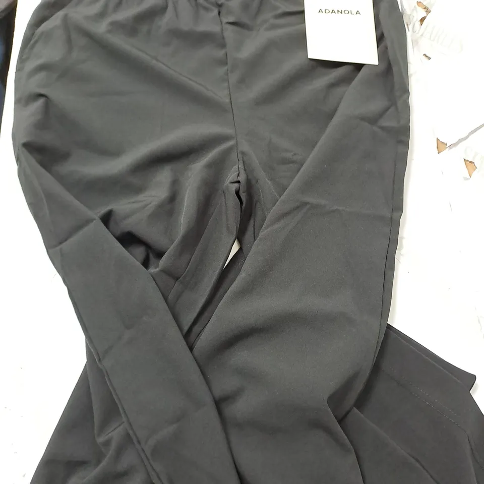 ADANOLA BRANDED WAISTBAND PANTS IN BLACK - MEDIUM