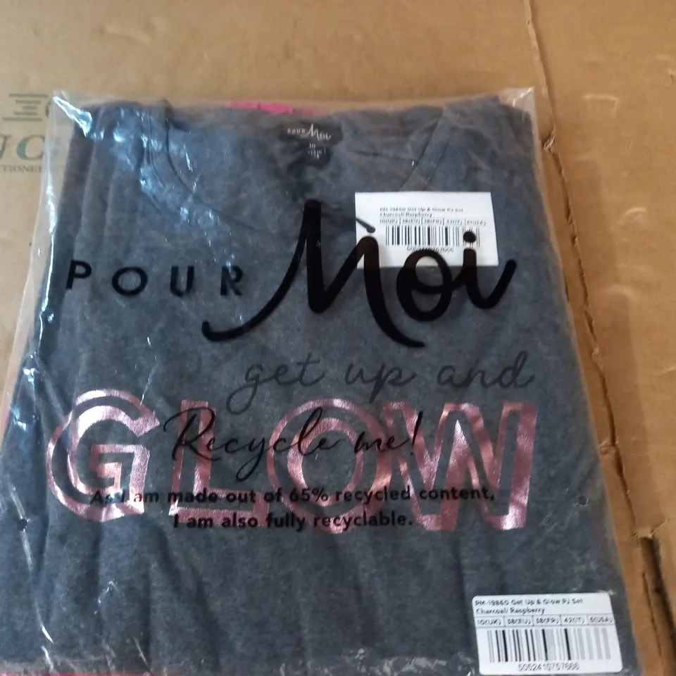 BAGGED POUR MOI GET UP & GLOW PJ SET -10(UK)