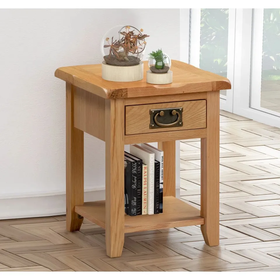 BOXED ELDRED SIDE TABLE - OAK (1 BOX)