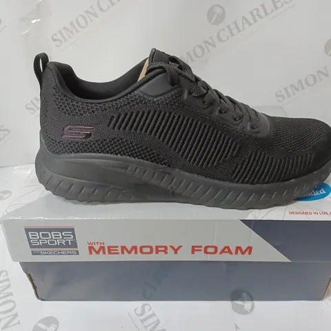 BOXED PAIR OF SKECHERS BOBS FACE OFF TRAINERS BLACK UK SIZE 6.5