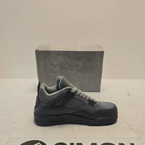 NIKE AIR JORDAN 4 RETRO GREY SNEAKERS – UK 10 (US 11)