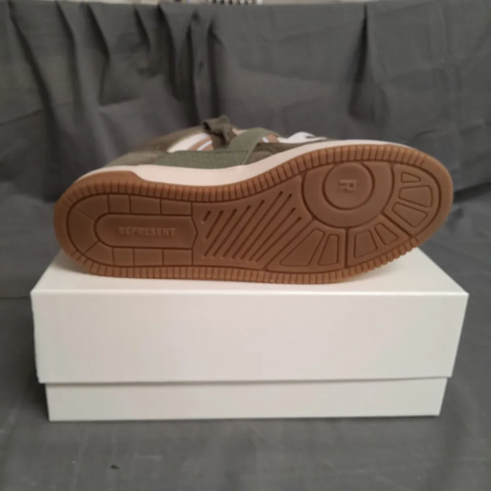 BOXED PAIR OF REPRESENT BULLY SNEAKERS SIZE 10.5 
