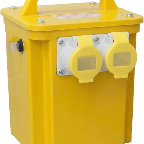 BOXED 3.3KVA SITE TRANSFORMER 110V TWIN OUTLET 16 AMP KVA 3.3