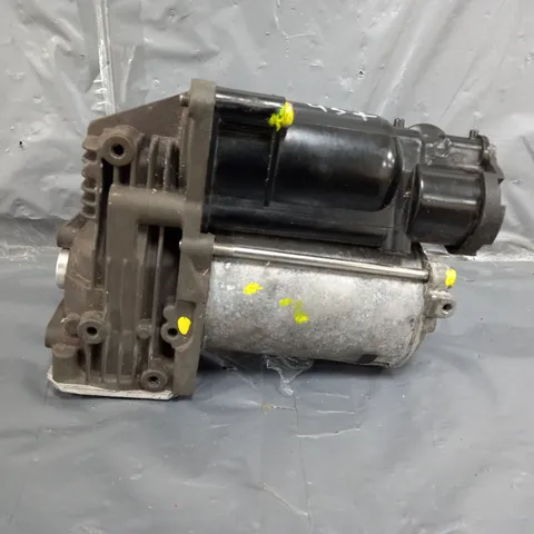 AIR SUSPENSION COMPRESSOR FOR AIR RIDE SPRINGS / COLLECTION ONLY