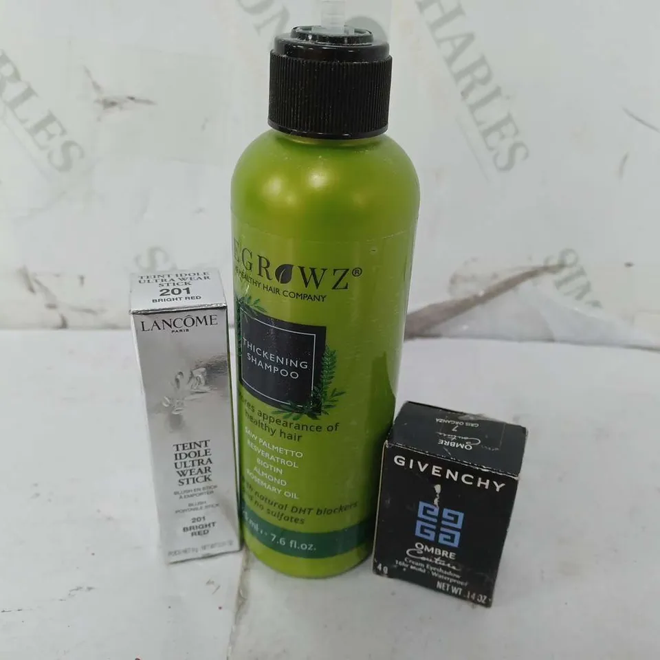 APPROXIMATELY 20 ASSORTED LOOSE HEALTH & BEAUTY ITEMS TO INCLUDE REGROWZ THICKENING SHAMPOO, GIVENCHY OMBRE COTOURE EYESHADOW, LANCOME BLUSH, ETC